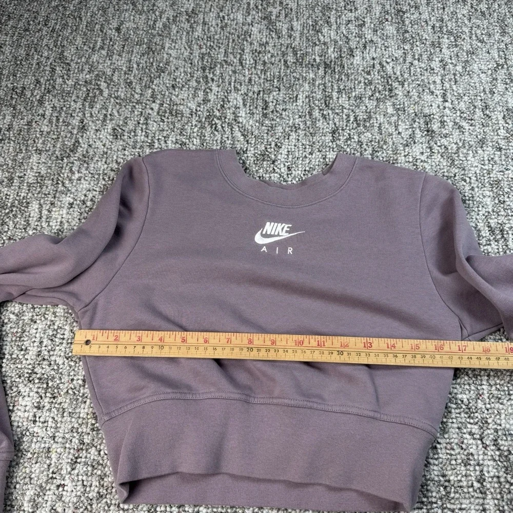 Nike Air Sweatshirt Womens Small Cropped Fleece Long Sleeve Purple